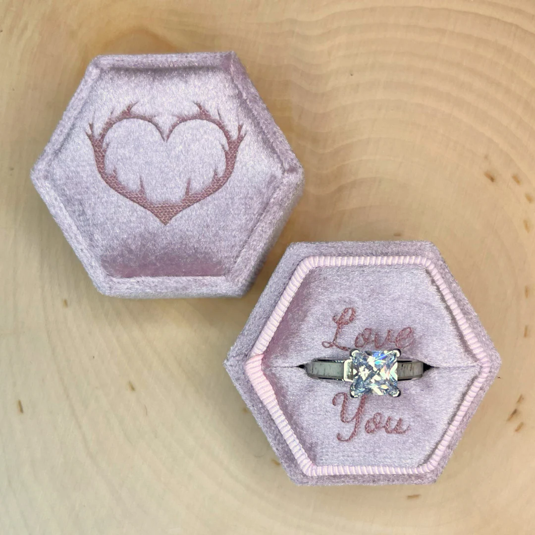 Antler Love Velvet Ring Box - Image 11