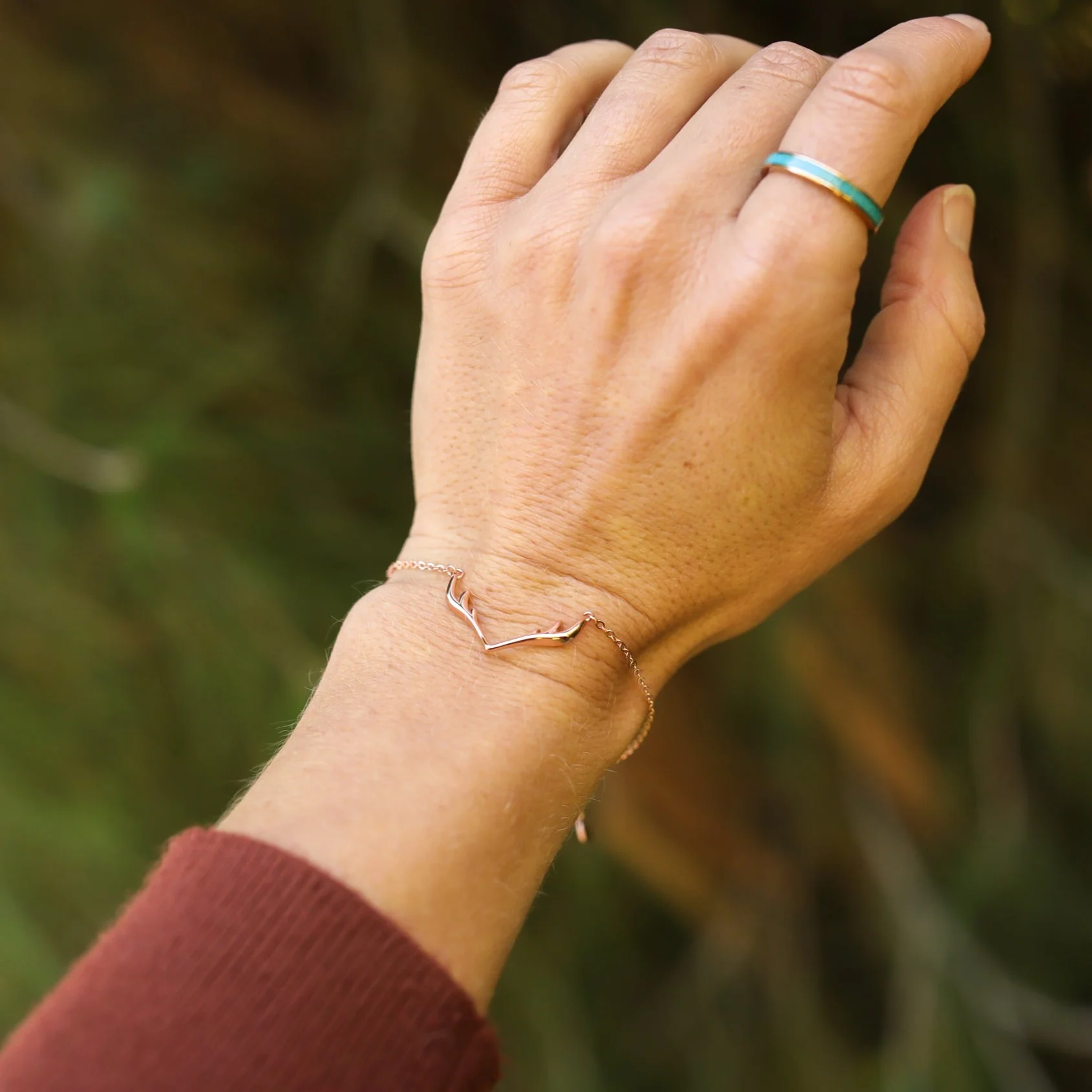 The Huntress Bracelet - Image 4