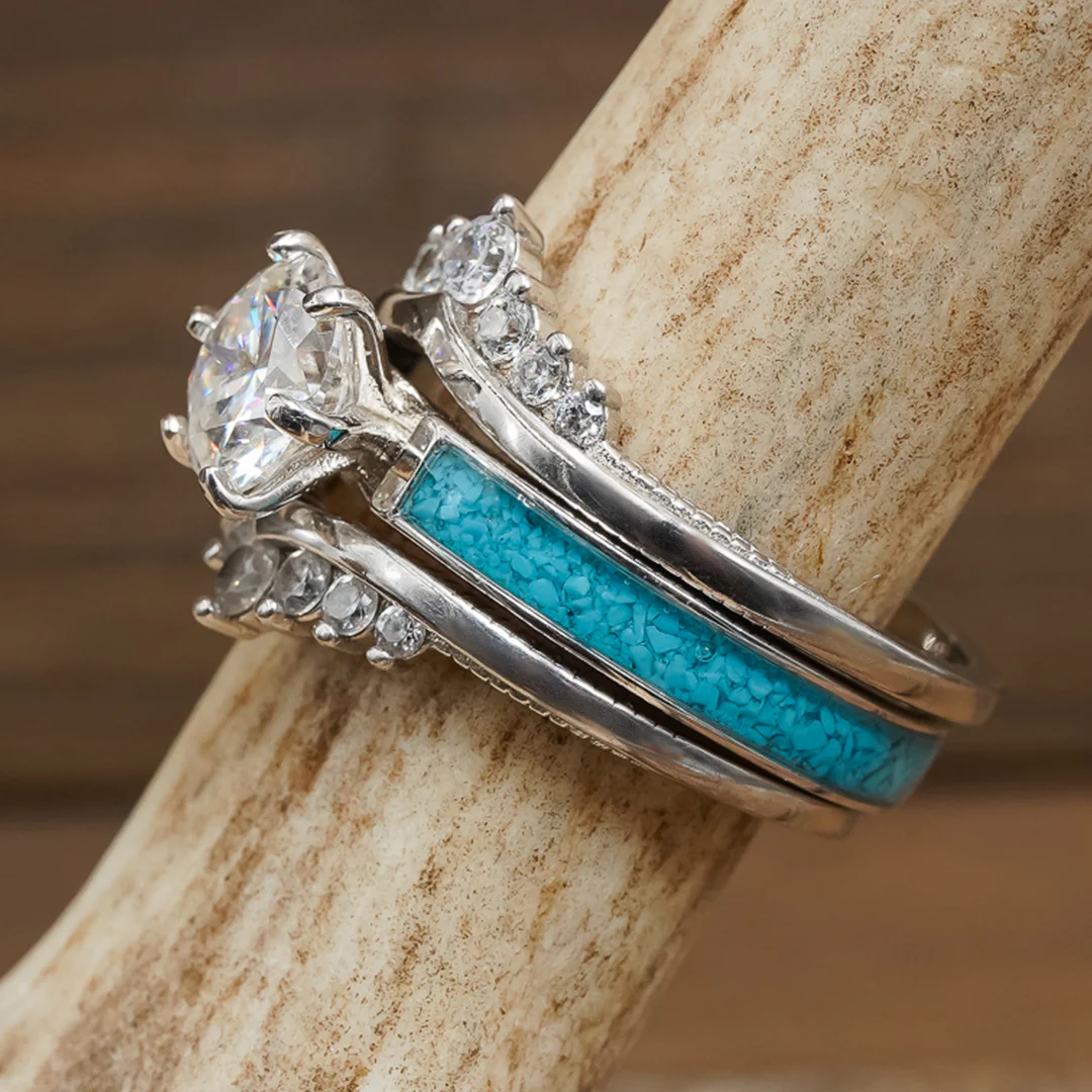 Lux Grand Tahoe Wishbone Wedding Set - Image 4