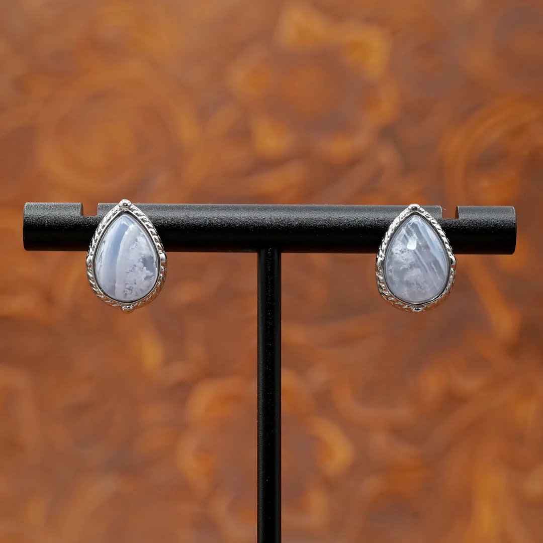 The Shay Stud Earrings - Image 3